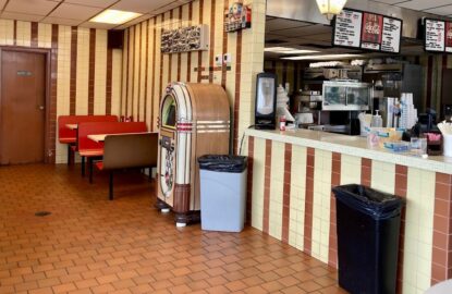 frosty-drive-n-AF1QipP4IBstgIIIbuiOzCJvjFz0ZXIyd2Bk4YVIcskR