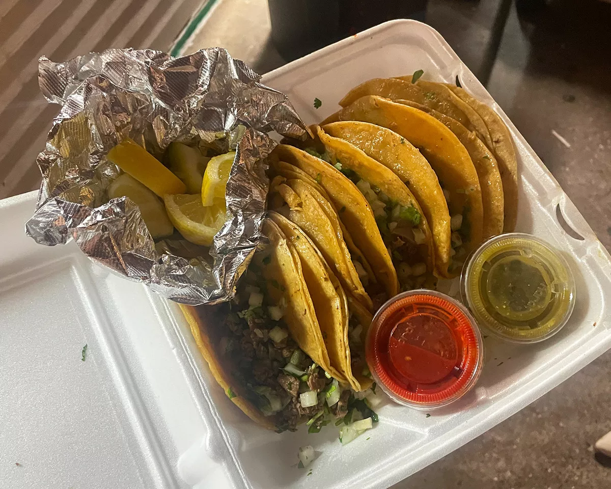 taqueriaesh-tacos-aarenprody